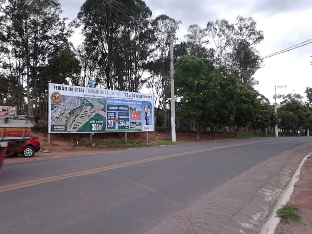 Foto 12 de View Mídia - Outdoor, Comunicação visual em Divinópolis - MG
