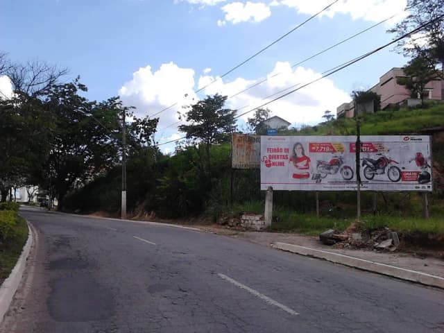 Foto 6 de View Mídia - Outdoor, Comunicação visual em Divinópolis - MG
