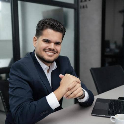 Foto 1 de Otávio Souza Advogado Empresarial, Advogados em Nova Serrana - MG