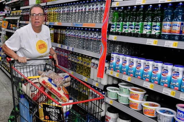 Foto 6 de Supermercado Rena, Mercado em Divinópolis - MG