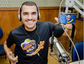 Foto 8 de Rádio 94FM, Rádio e TV em Divinópolis - MG