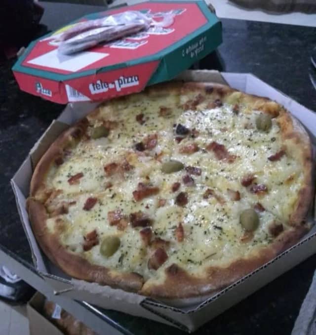 Foto 11 de Pizzaria Lá em Casa, Pizzarias em Divinópolis - MG