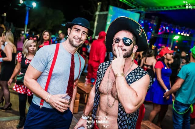 Foto 4 de Festa Fantasia, Roupas de Festas em Divinópolis - MG
