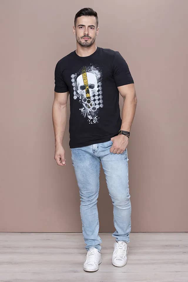 Foto 12 de Visível Camisas, Roupas em Divinópolis - MG