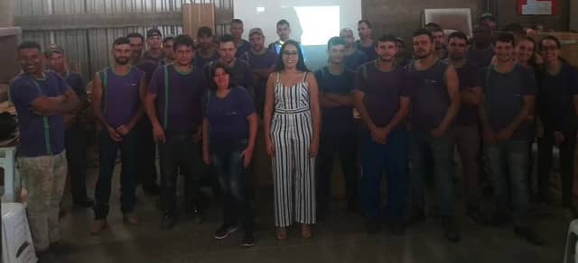Foto 2 de Gabriela Oliveira - Consultoria e Assessoria Financeira, Comercial em Divinópolis - MG